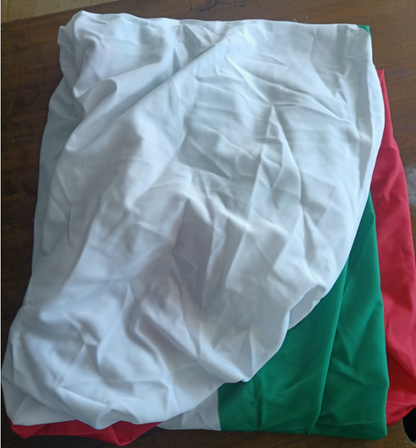 Car Hood Cover Italian flag ,Engine Banner Flag of Italy ,3.3X5ft, 100% Polyester Elastic Fabrics Can be Washed ，Suitable for large SUV and Pickup Trucks